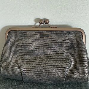 Never worn Coach clutch
